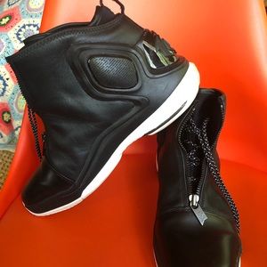 Y3 shoes garage sale